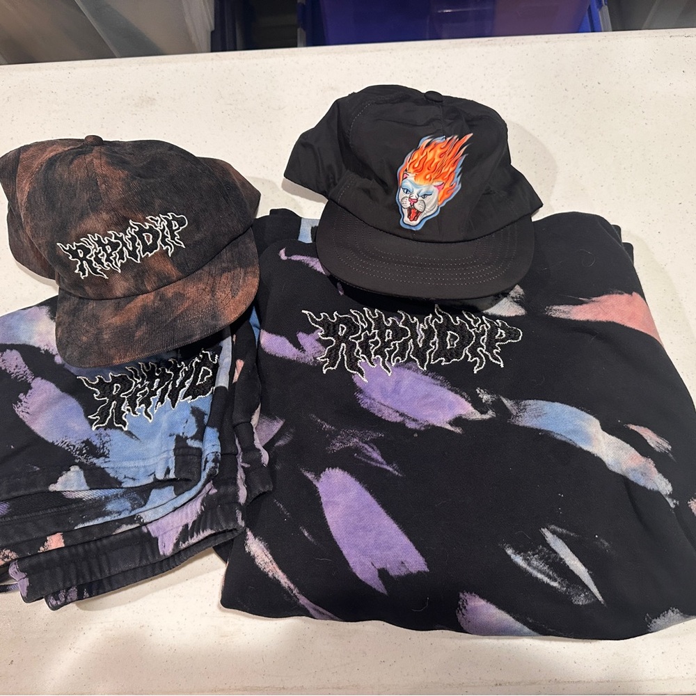 Ripndip blaze Tie-Dye embroidered Hoodie, shorts and hellride hat Cap Set